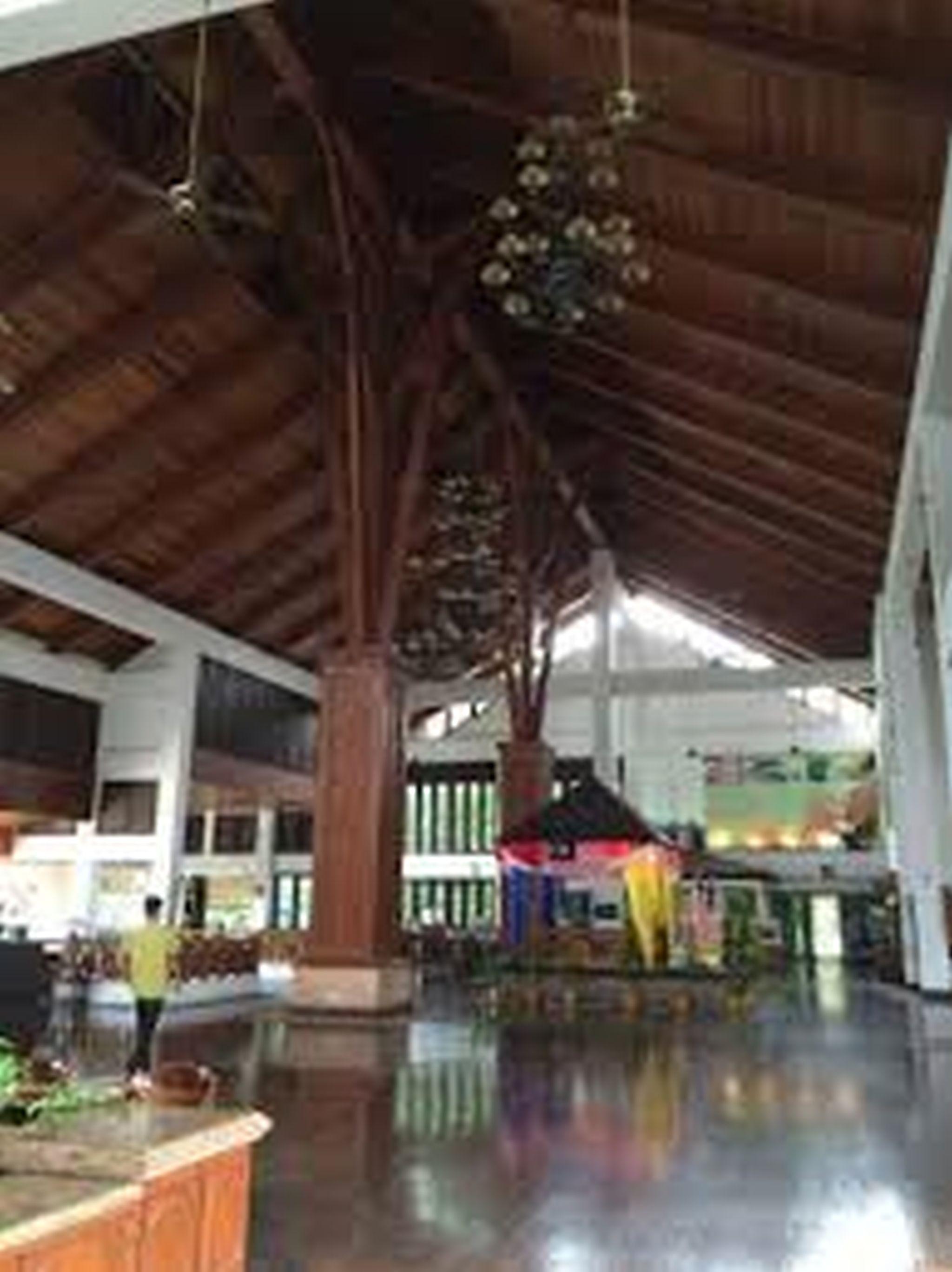 Mines Beach Resort Hotel Seri Kembangan Exteriör bild